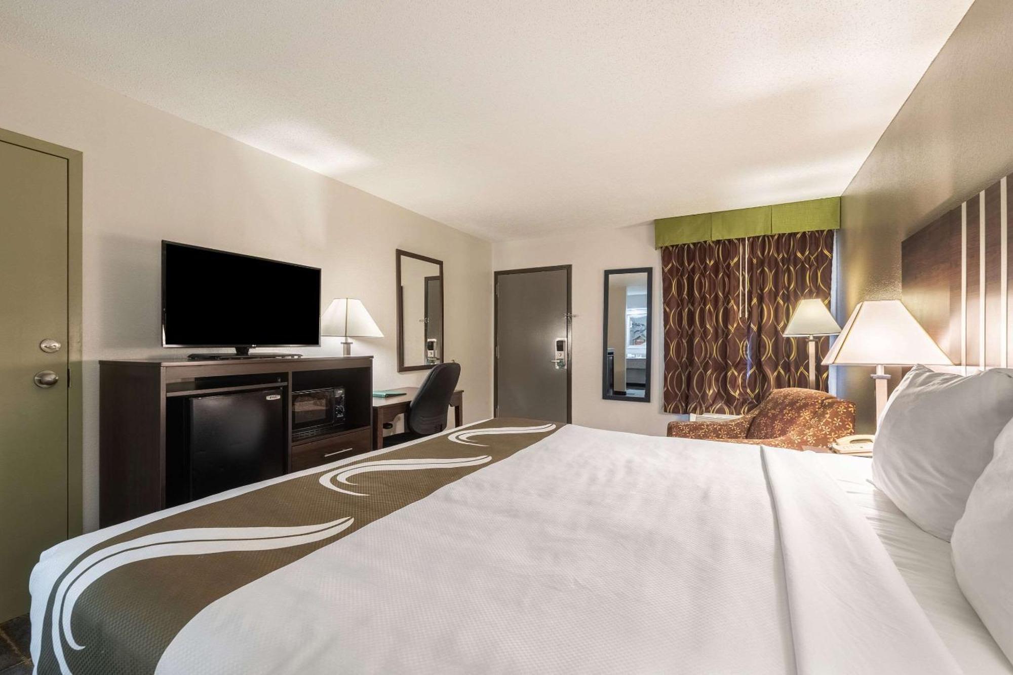Quality Inn Cleveland Eksteriør bilde